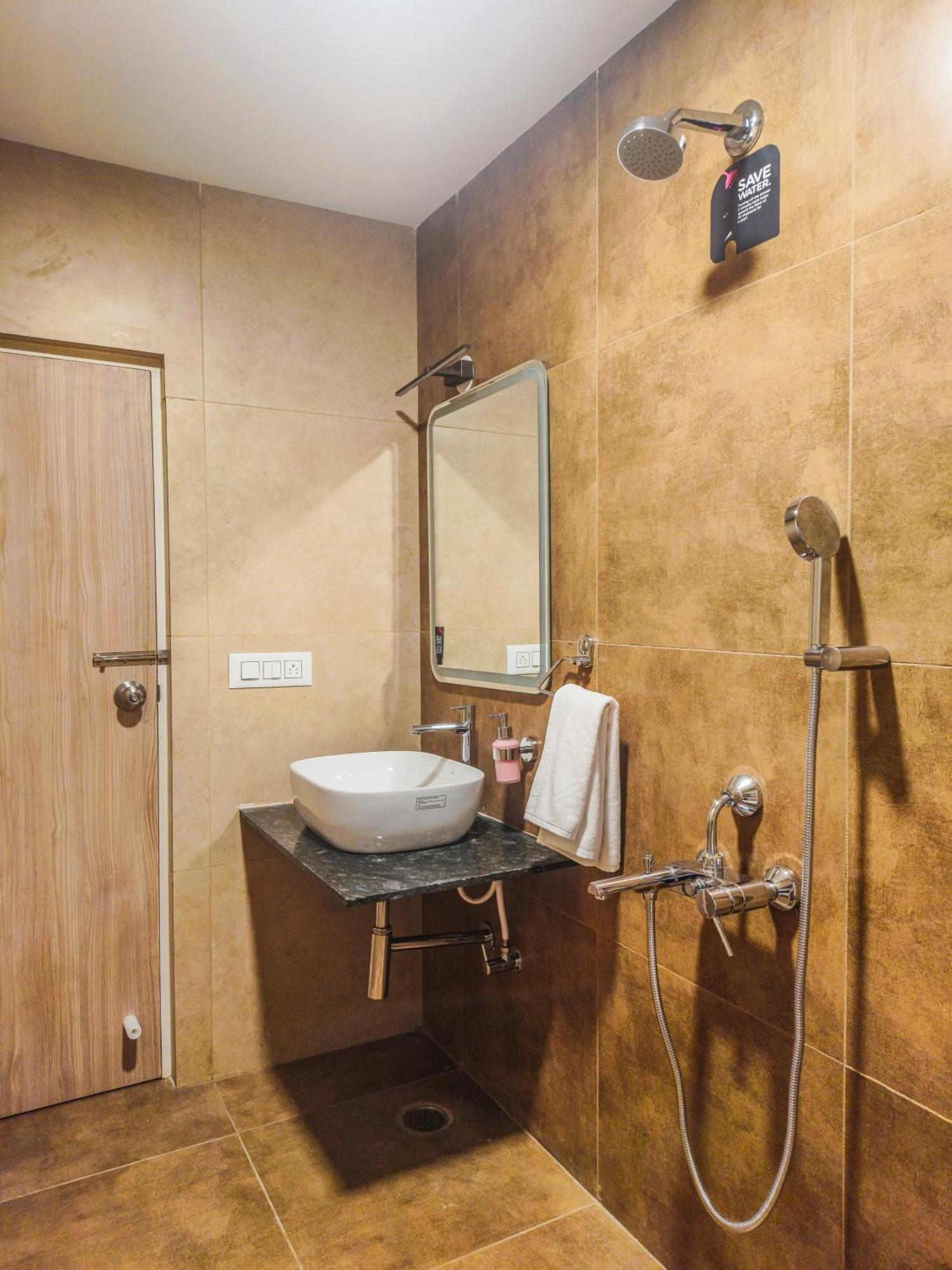 Olive Hotel Millers Road By Embassy Group Bangalore Exterior photo