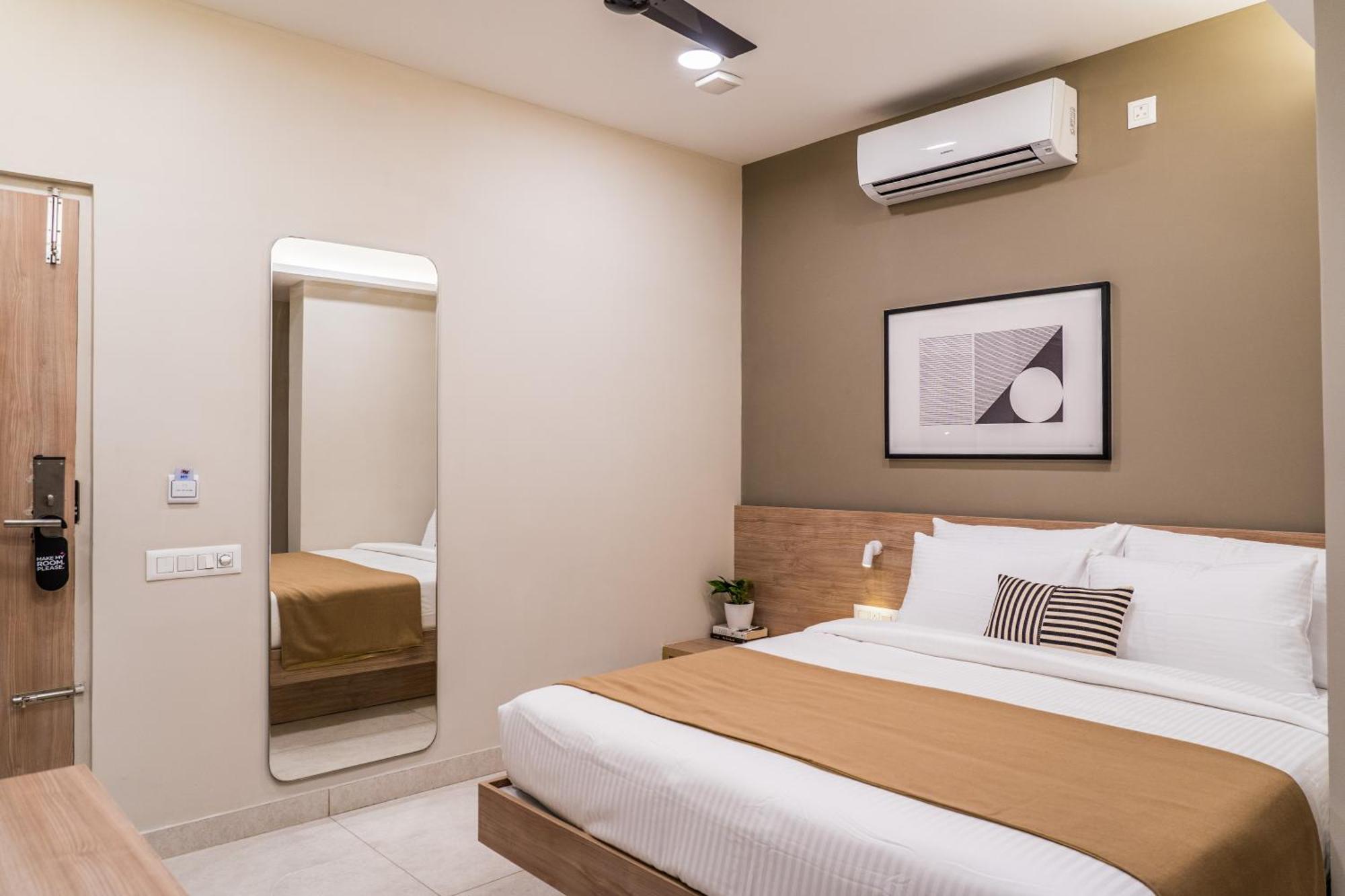 Olive Hotel Millers Road By Embassy Group Bangalore Exterior photo